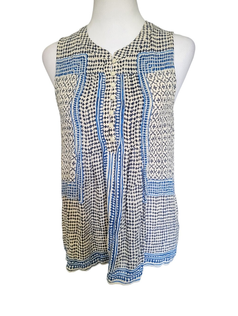 Lucky Brand Sleeveless Patterned Top Blue/Cream sz M